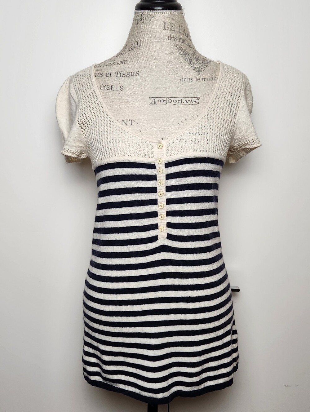 Vtg Cashmere Juicy Couture Short Sleeve Striped Knit Top